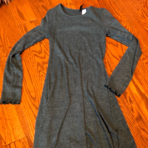 Size 2 green sweater dress - Picture 1 of 3